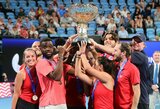 Italus „nušlavę“ JAV tenisininkai iškovojo „United Cup“ taurę