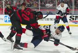 Beveik 57 tūkst. fanų akivaizdoje – istorinė „Hurricanes“ pergalė prieš „Capitals“
