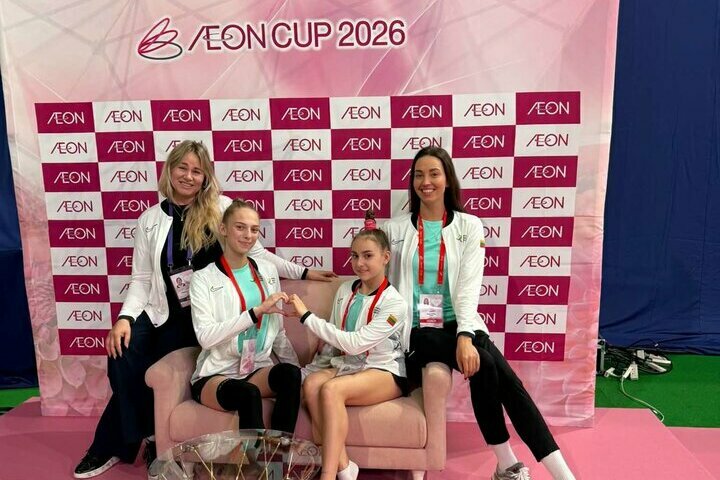Lietuvos gimnastės išbandė jėgas Tokijuje