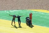 Sutrumpintose lenktynėse Brazilijoje – „Aprilia“ pilotų dublis ir už podiumo likęs Marcas Marquezas