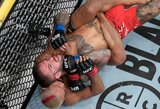 „UFC 300“ turnyrą pradėjęs D.Figueiredo tapo pirmuoju, kuris privertė pasiduoti C.Garbrandtą