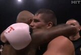 Tetralogijos pabaiga: „Glory“ čempionas R.Verhoevenas penktajame raunde užbaigė varžovo karjerą