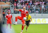 J.Lasicko klubas žengė į antrąjį Čempionų lygos atrankos etapą, M.Ruzgis mušė į „Borussia“ vartus
