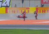 Paskutiniame „MotoGP“ metų sprinte – komandos draugą „išmušusio“ Miro atgaila ir Alexo Marquezo triumfas