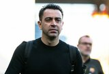 Xavi persigalvojo ir lieka vadovauti „Barcelonos“ komandai
