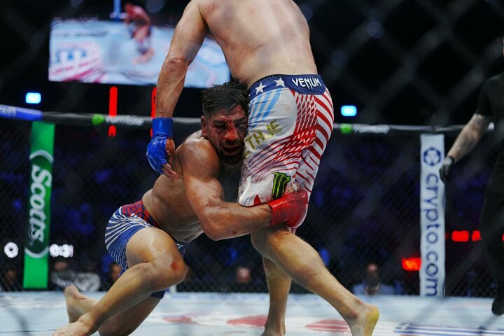 Topuria apkaltino Gaethje sukčiavimu: „Pasirūpinsiu, kad būtų patikrintos Justino pirštinės, kad jis į jas neįsidėtų nieko keisto“