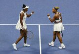 Seserų Williams sugrįžimas paženklintas sausakimšomis tribūnomis ir drama iki paskutinio taško