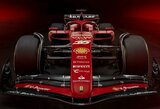 „Ferrari“ pristatė bolidą naujajam sezonui, Ch.Leclercas ir C.Sainzas atskleidė, ko iš jo tikisi