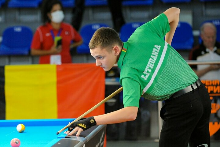Pasaulio jaunių ir jaunimo pulo čempionate Tadaravičius su Silantjevu užėmė 5-ąsias vietas