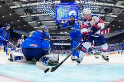 JAV – Kazachstano rungtynių akimirka | IIHF nuotr.