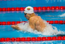 A.Šidlauskas – Europos plaukimo čempionato pusfinalyje, vyrų rinktinė estafetėje gerino šalies rekordą