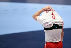 Europos rankinio čempionatas: rusai „kosminiu“ įvarčiu išplėšė lygiąsias, nebesustabdomi norvegai patiesė ispanus