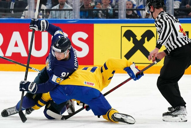 Suomijos – Švedijos rungtynių akimirka | IIHF nuotr.