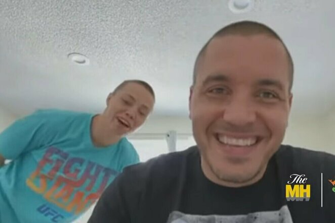 Rose Namajunas ir Patas Barry | „Stop“ kadras