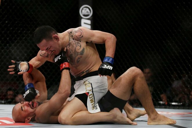 Jose Aldo ir Maxo Holloway dvikova | Scanpix nuotr.
