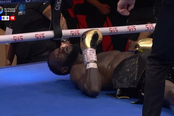Deontay Wilderis | „Stop“ kadras