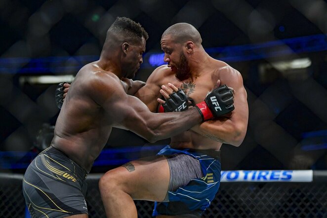 Francisas Ngannou ir Cirylas Gane'as | Scanpix nuotr.