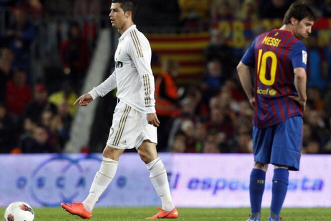 Cristiano Ronaldo (kair.) ir Lionelis Messi (deš.) | Reuters/Scanpix nuotr.