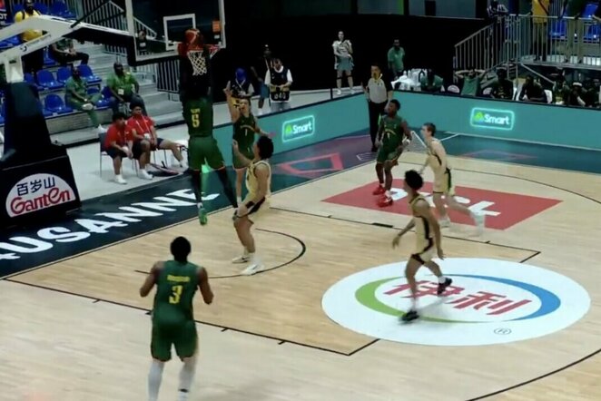 Kamerūno U-19 krepšinio rinktinė | „Stop“ kadras