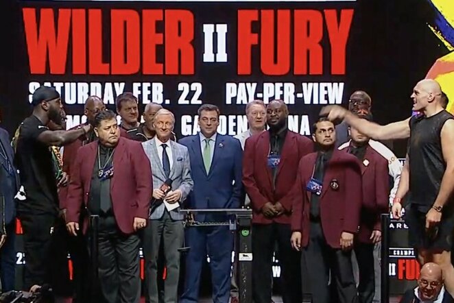 Deontay Wilderis ir Tysonas Fury | „Stop“ kadras