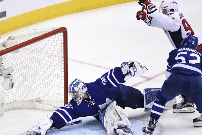 „Maple Leafs“ - „Capitals“ rungtynių akimirka | Scanpix nuotr.