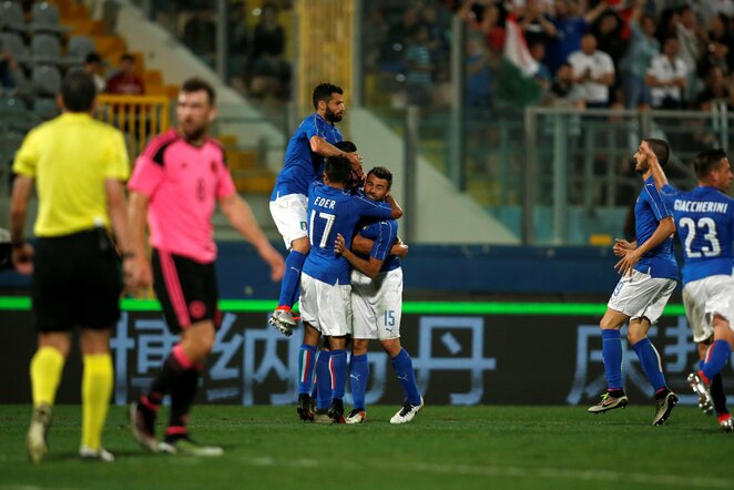 Italija džiaugiasi įvarčiu | Scanpix nuotr.