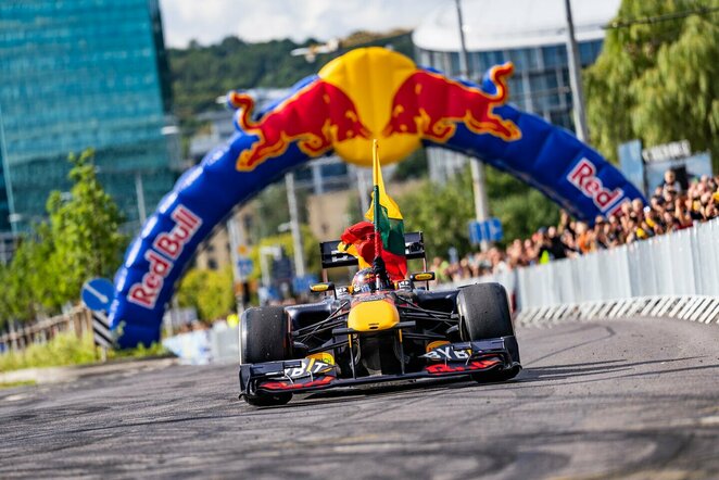 „Red Bull Showrun“ | Vytauto Dranginio nuotr.