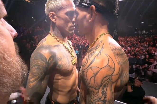 Charlesas Oliveira ir Maxas Holloway | „Stop“ kadras