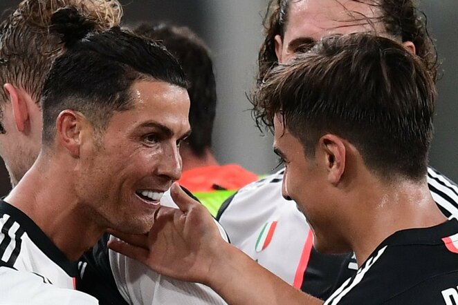 Cristiano Ronaldo ir Paulo Dybala | Scanpix nuotr.