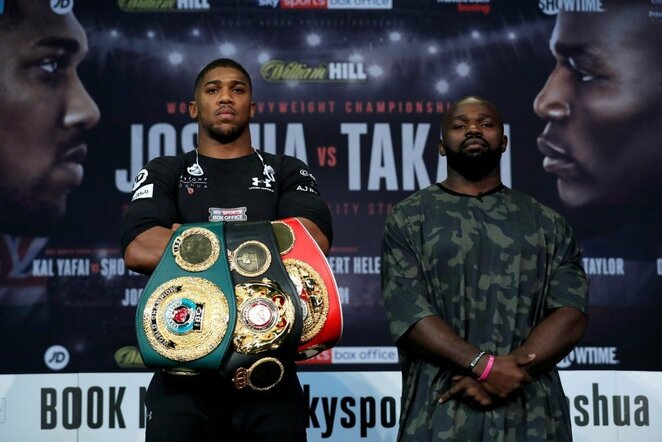 Anthony Joshua ir Carloso Takamo spaudos konferencija | Scanpix nuotr.