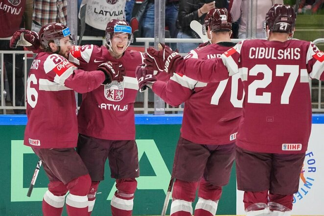 Latvija – Švedija rungtynių akimirka | IIHF nuotr.