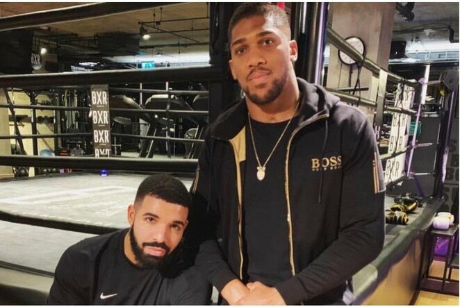 Drake'as ir Anthony Joshua | „Twitter“ nuotr.