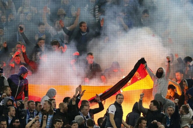 Rusų komandos fanų tribūnoje supleškėjo Vokietijos vėliava | AP/Scanpix nuotr.