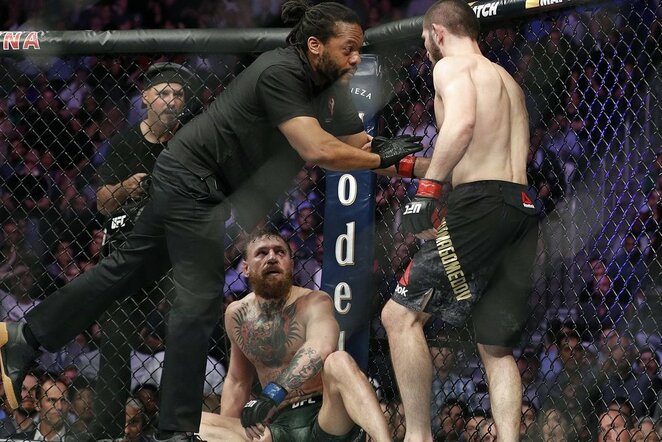 Chabibas Nurmagomedovas ir Conoras McGregoras | Scanpix nuotr.