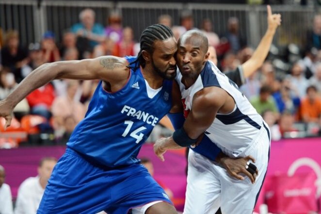 Ronny Turiafas ir Kobe Bryantas | AFP/Scanpix nuotr. | Organizatorių nuotr.