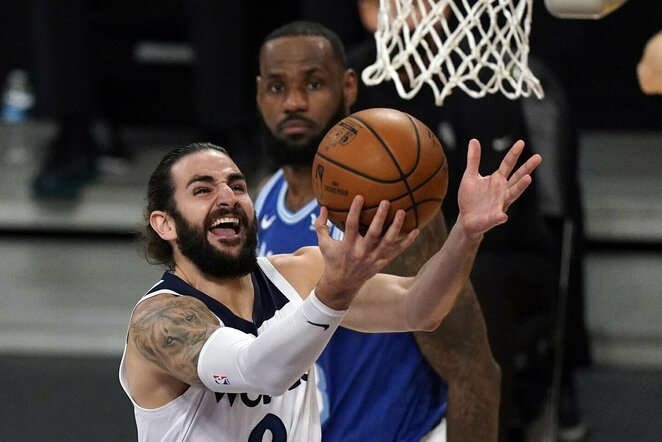 Ricky Rubio ir LeBronas Jamesas | Scanpix nuotr.