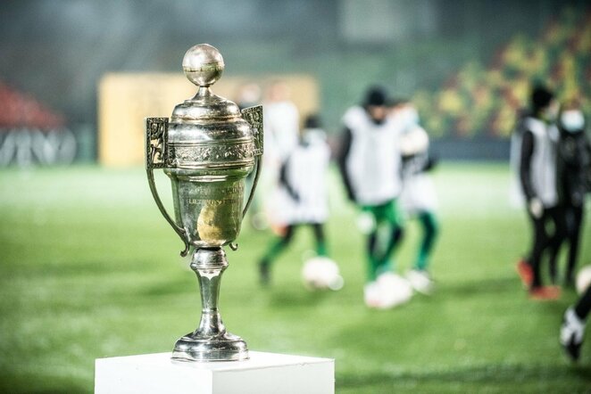 A lygos trofėjus | BNS/Arno Strumilos nuotr.