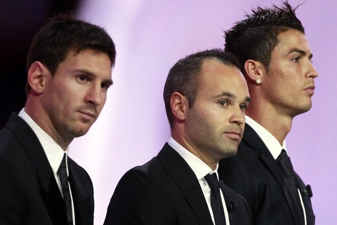 Lionelis Messi (kairėje), Andresas Iniesta (centre) ir Cristiano Ronaldo (dešinėje) | Reuters/Scanpix nuotr.