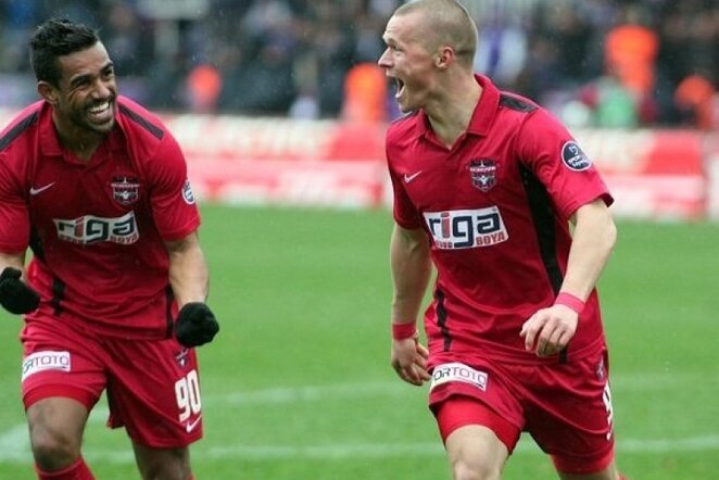 Darvydas Šernas džiaugiasi savo įvarčiu | www.gaziantepspor.org.tr nuotr. Ivartis.net