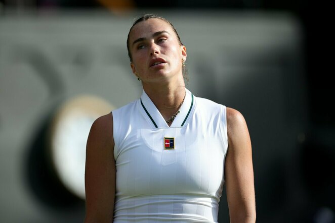 Aryna Sabalenka prieš Naomi Osaką |  EPA / ADAM VAUGHAN