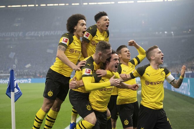 Vokietijos „Bundesliga“: Gelzenkircheno „Schalke“ - Dortmundo „Borussia“ | Scanpix nuotr.