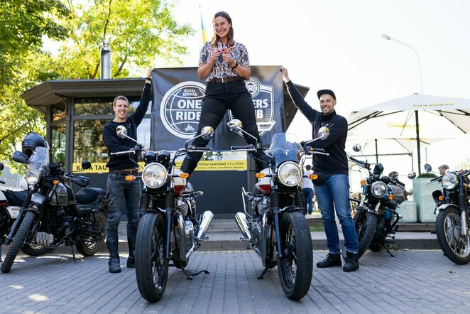 Pasaulinė „Royal Enfield“ iniciatyva: lankė Lietuvos gamtą ir rinko pinigus labdaros organizacijai | Organizatorių nuotr.