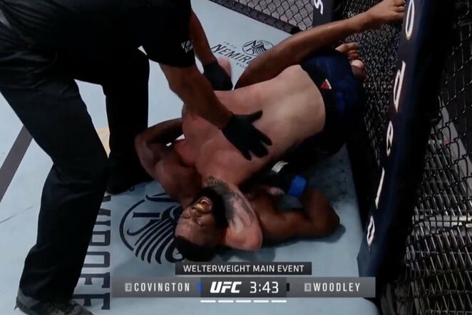 Colby Covingtonas ir Tyronas Woodley | „Stop“ kadras