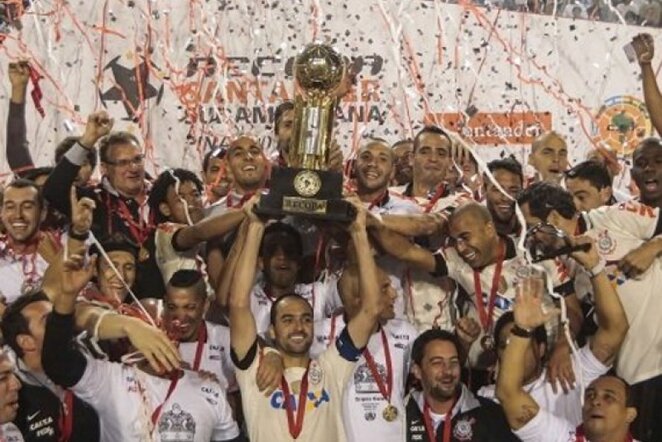 „Corinthians“ laimėjo „Recopa Sudamericana“ | AFP/Scanpix nuotr.