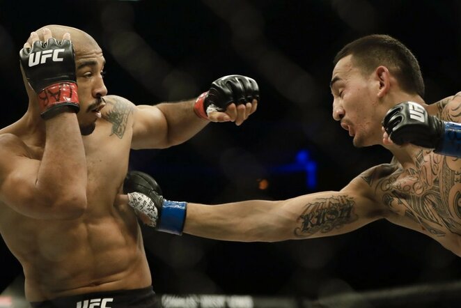Jose Aldo ir Maxo Holloway dvikova | Scanpix nuotr.