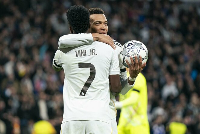 Kylianas Mbappe ir Vinicius Junioras | Scanpix nuotr.