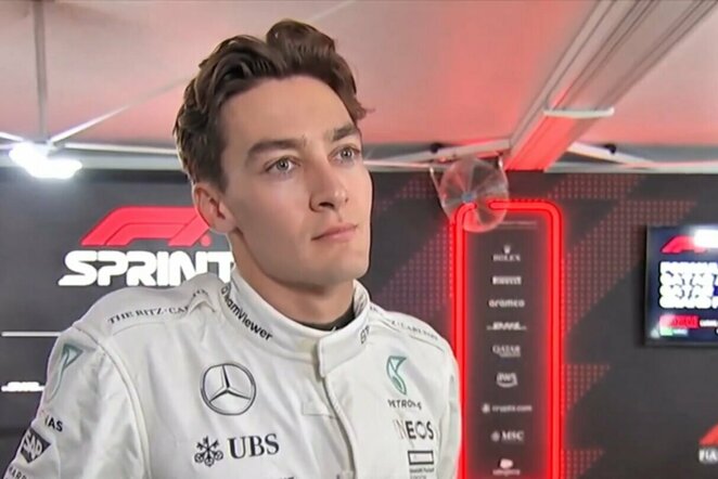 George'as Russellas | „Stop“ kadras