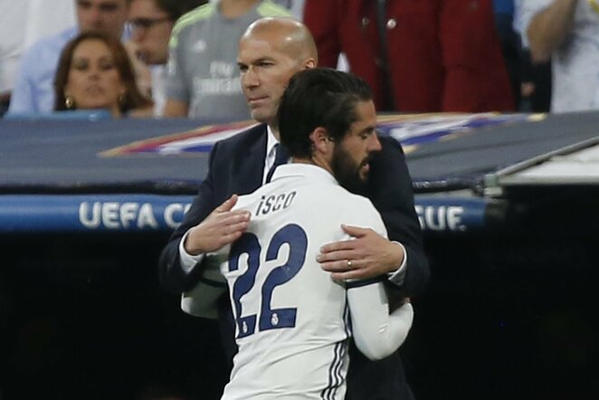 Isco ir Zinedine'as Zidane'as | Scanpix nuotr.