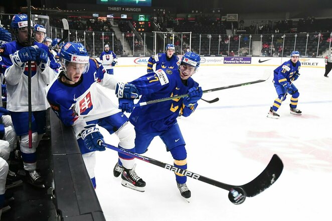 Švedija – Slovakija rungtynių akimirka | IIHF nuotr.