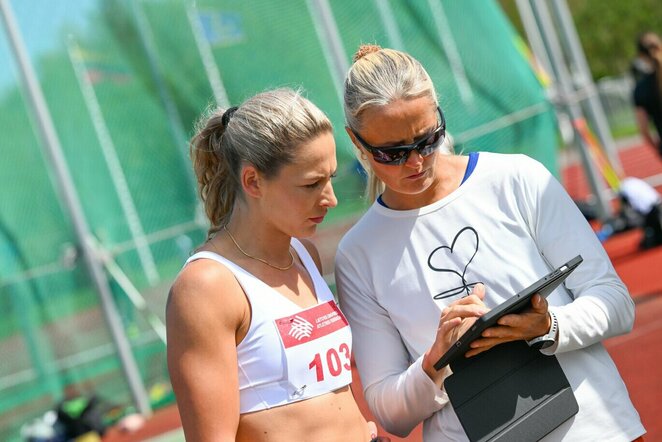 Liveta Jasiūnaitė ir Indrė Jakubaitytė | Dariaus Kibirkščio nuotr.